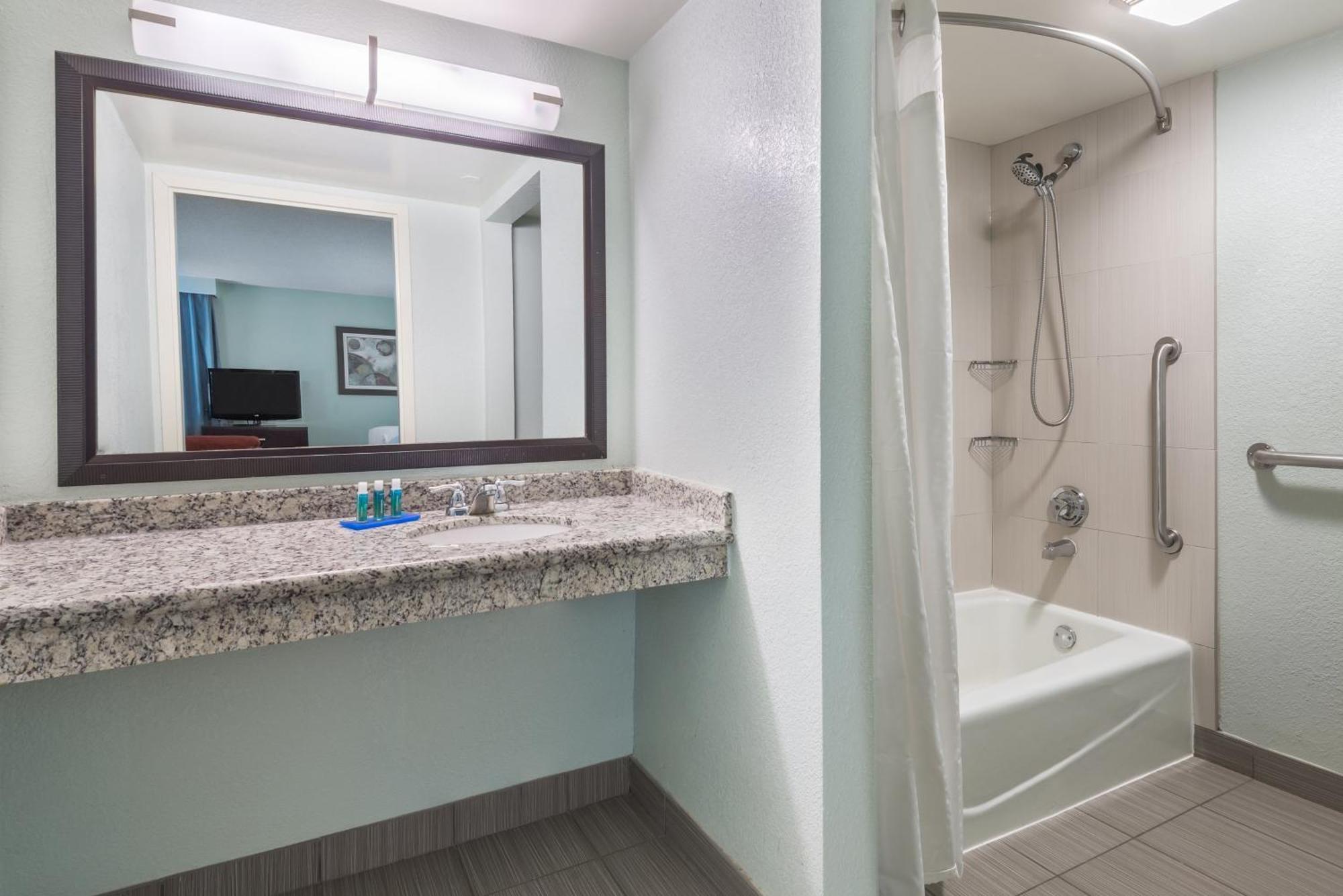 Holiday Inn Express Hotel & Suites Ft. Lauderdale-Plantation By Ihg Εξωτερικό φωτογραφία